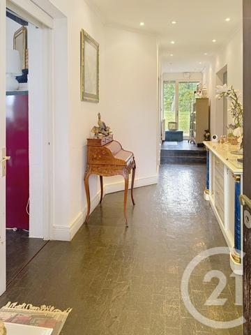 Maison à vendre  7 pièces - 274 m2 CHAMPNIERS - 16