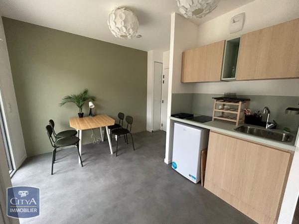 Appartement à louer 1 pièce 20.9m²