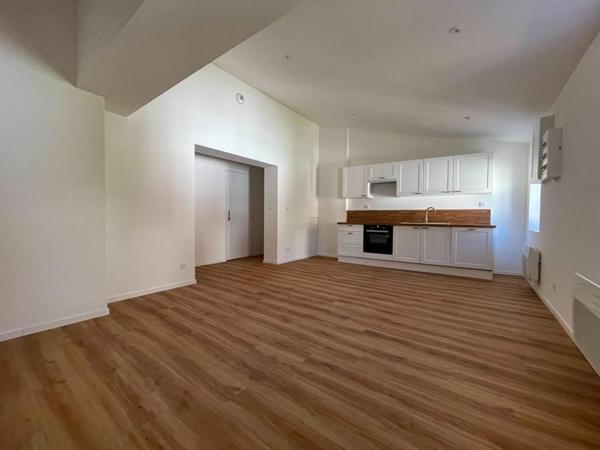 Location Appartement 65 m² - ÉPinal 88000