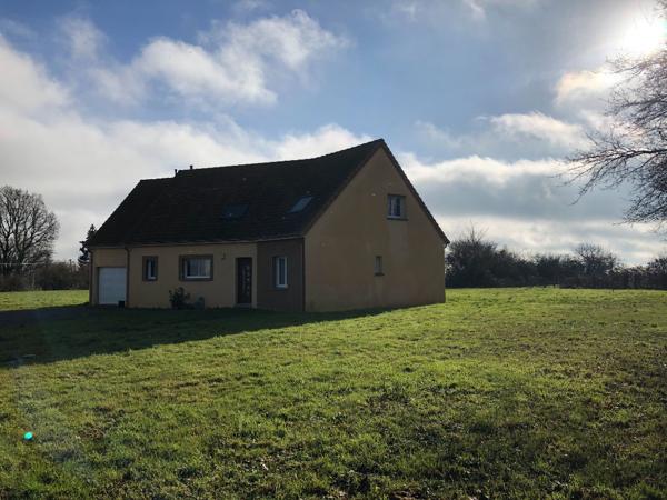 A louer - Maison à Fercé Sur Sarthe  deux chambres et grand jardin