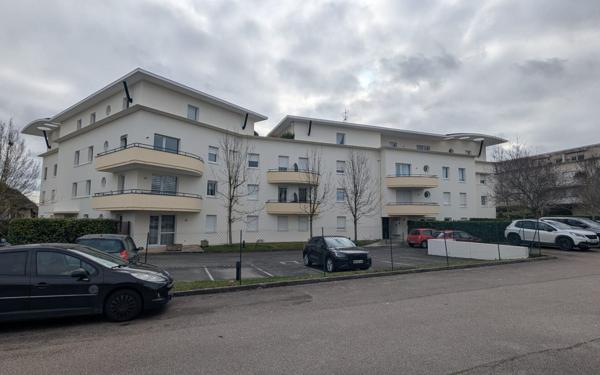 Appartement à vendre    3 pièces • 63,60 m2 Fontaine-lès-Dijon