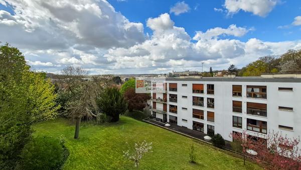 Appartement  4 chambres  2 balcons 152 m2  calme  5 pièces  Viroflay