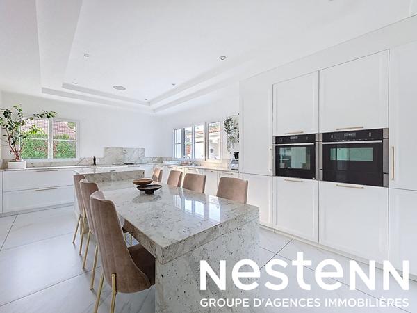 Maison d'exception Genas 269m²-terrain-piscine-impasse