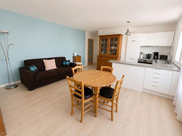 Appartement Houilles 2 pièce(s) 46 m2 238 000 € **  - Référence  983