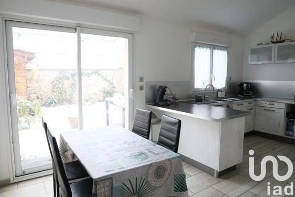 Maison à vendre 4 pièces 68 m² Dammarie-les-Lys