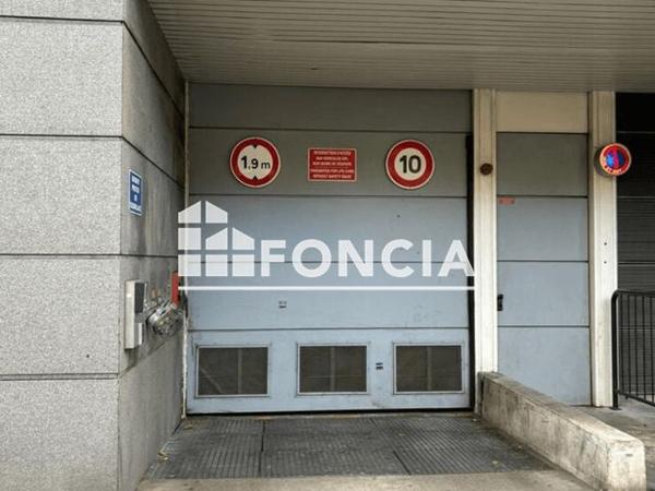 Location Parking - 100 102 AVENUE DE SUFFREN Paris 75015