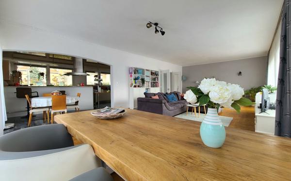 Appartement à vendre    5 pièces • 194,71 m2 Belfort