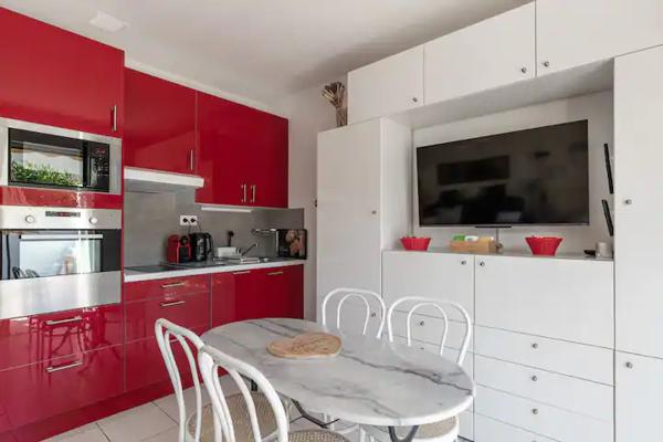 Appartement Cannes de type T1 bis plages du Midi 273 700 euros