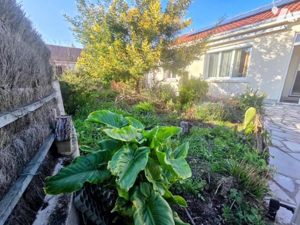 Maison au calme avec potentiel + dépendances – La Plaine-sur-Mer