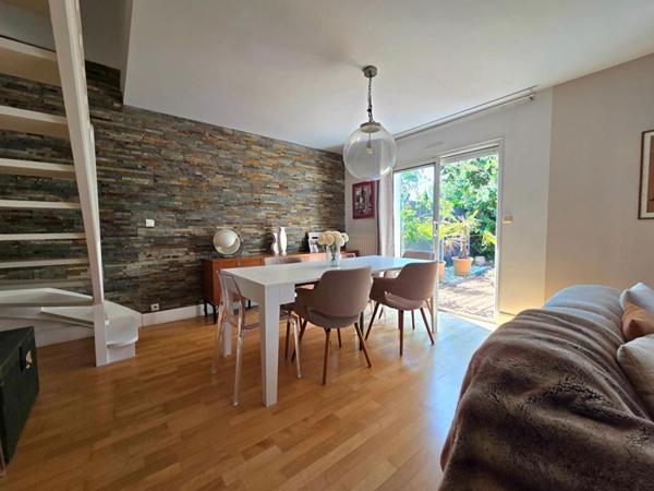 Maison Avrille 5 pièce(s) 131 m2