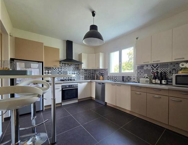 Maison Avrille 5 pièce(s) 131 m2