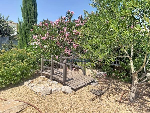 *** SOUS OFFRE*** Vaison-la-Romaine – Élégante villa contemporaine de plain-pied à deux pas du centre-ville