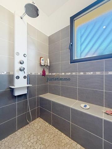 *** SOUS OFFRE*** Vaison-la-Romaine – Élégante villa contemporaine de plain-pied à deux pas du centre-ville