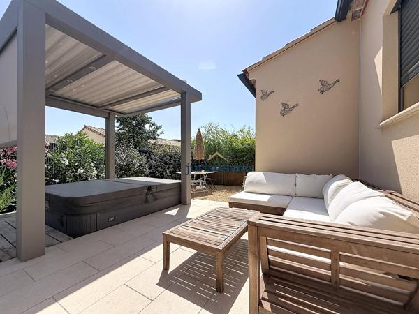 *** SOUS OFFRE*** Vaison-la-Romaine – Élégante villa contemporaine de plain-pied à deux pas du centre-ville