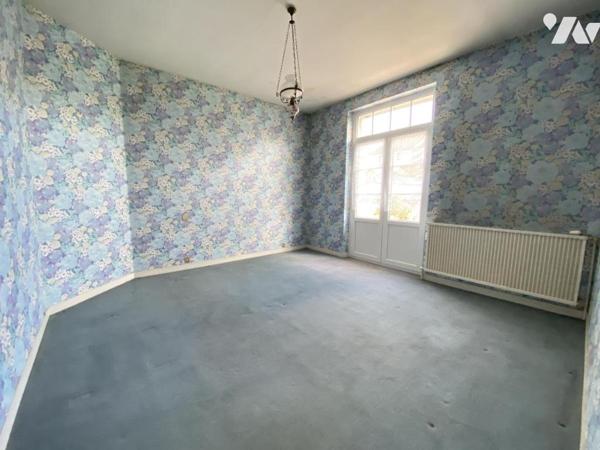 A VENDRE - MAISON D'HABITATION - LE BOURGNEUF LA FORÊT 