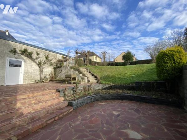 A VENDRE - MAISON D'HABITATION - LE BOURGNEUF LA FORÊT 