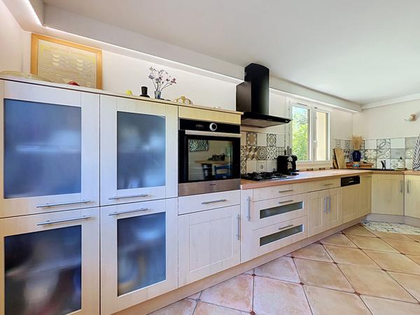 Maison familiale spacieuse avec piscine à Ramonville Saint Agne - Rare sur le marché !