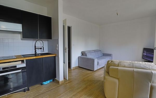 Appartement à louer    1 pièce •  Chambourcy