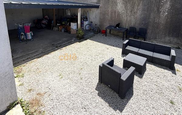 Location
                Appartement72 m² - 4 Pièces -
                    LESNEVEN (29260)