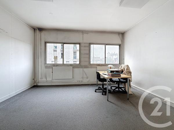 à vendre  84,05 m2 IVRY SUR SEINE - 94