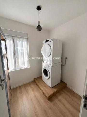 Vente                                                      Maison
                        
                     4 pièces                      101 m2                     à Saint-Astier
