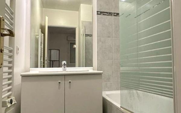 Appartement à louer    2 pièces •  Massy