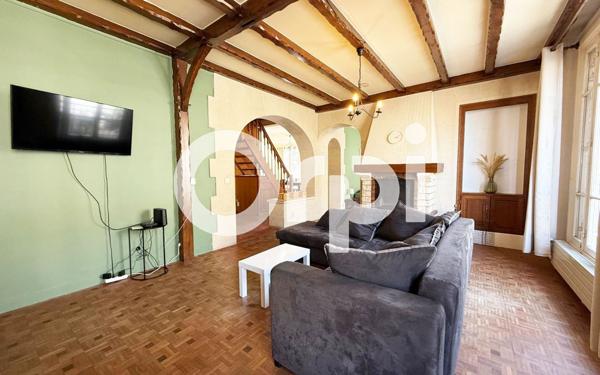 Appartement à vendre    11 pièces • 266 m2 Soissons