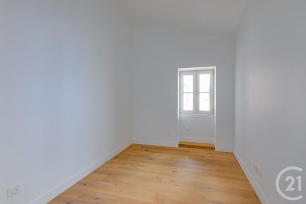 Appartement F3 à vendre  3 pièces - 50 m2 ST GENIS LAVAL - 69