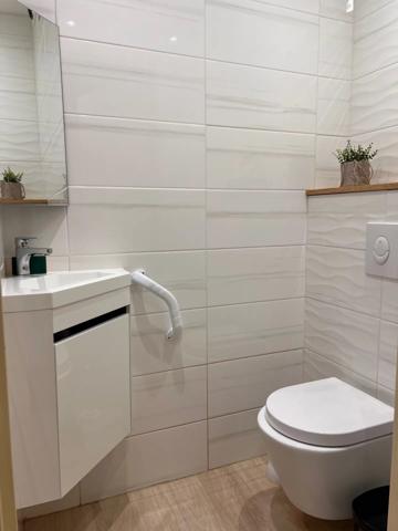 Location                                                      Appartement
                        
                     3 pièces                      60 m2                     à Rodez