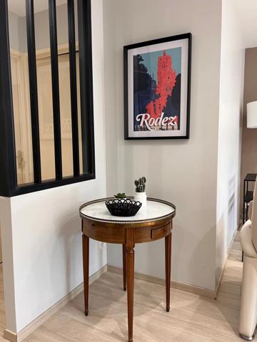 Location                                                      Appartement
                        
                     3 pièces                      60 m2                     à Rodez