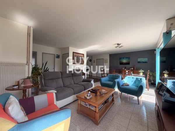 MAISON DE PLAIN-PIED – 130 M² – 5 CHAMBRES – DÉPENDANCE – TERRAIN DE 1 200 M²