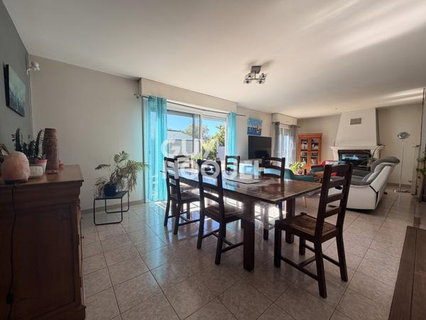MAISON DE PLAIN-PIED – 130 M² – 5 CHAMBRES – DÉPENDANCE – TERRAIN DE 1 200 M²