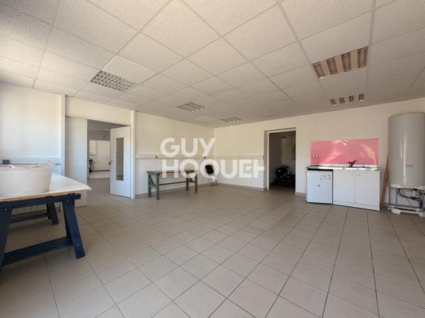 MAISON DE PLAIN-PIED – 130 M² – 5 CHAMBRES – DÉPENDANCE – TERRAIN DE 1 200 M²