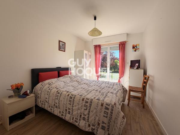 MAISON DE PLAIN-PIED – 130 M² – 5 CHAMBRES – DÉPENDANCE – TERRAIN DE 1 200 M²