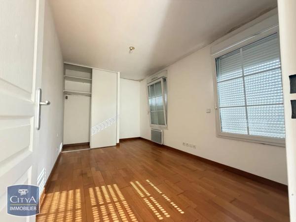 Appartement à louer 4 pièces 83.39m² Dainville (62000)