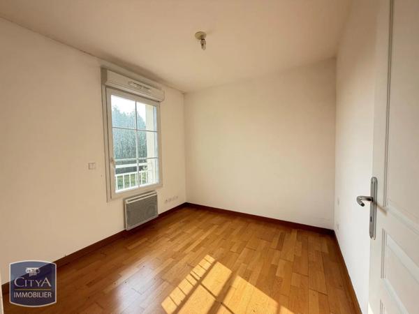Appartement à louer 4 pièces 83.39m² Dainville (62000)