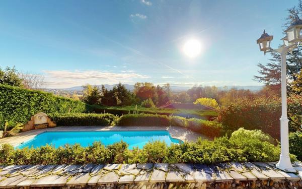 Maison à vendre    5 pièces • 140,21 m2 Reyrieux