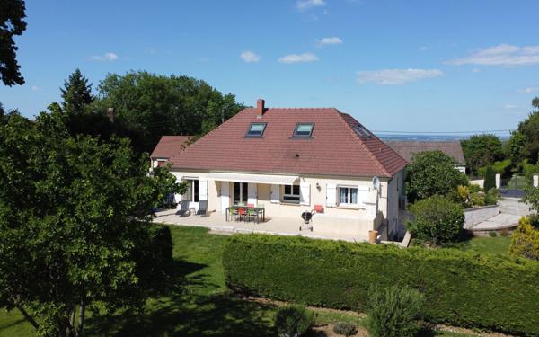 Maison à vendre    6 pièces • 147,60 m2 Beauvais