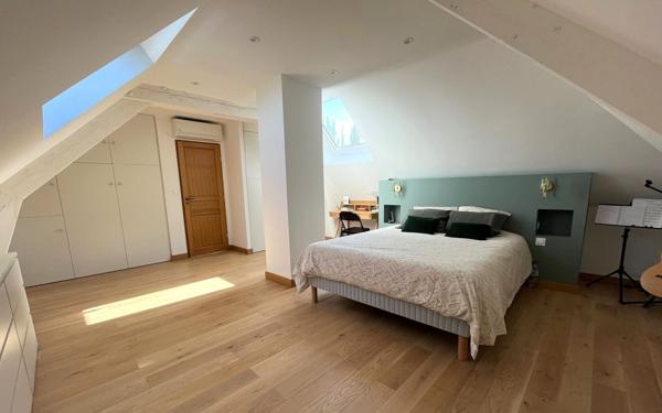 Maison à vendre    6 pièces • 147,60 m2 Beauvais