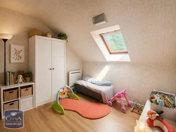 Appartement à louer 3 pièces 76.11m² Chinon (37500)