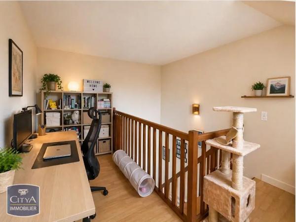 Appartement à louer 3 pièces 76.11m² Chinon (37500)