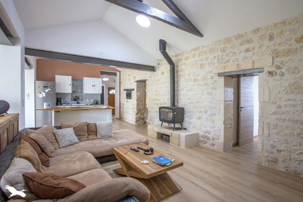 Maison à vendre |  Vergeroux |  6 pièces | 140 m²