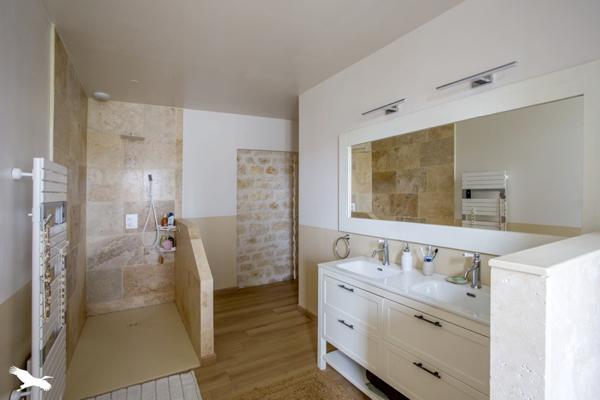 Maison à vendre |  Vergeroux |  6 pièces | 140 m²