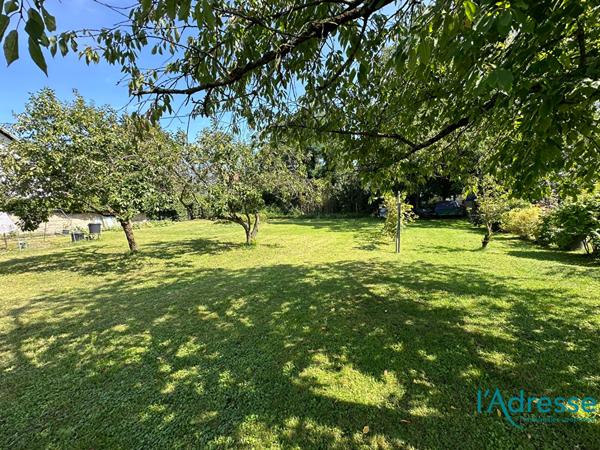 SUPERBE TERRAIN DE CONSTRUCTION HORS LOTISSEMENT