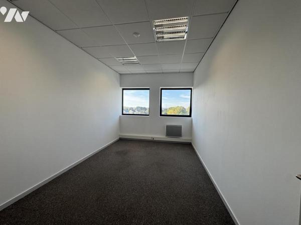 À VENDRE – BUREAUX 150 m² – NANTES BELLEVUE – 2 PARKINGS