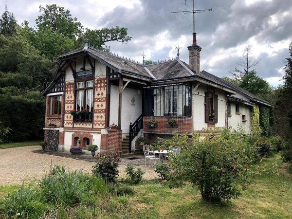 Grande maison de style proche anglo normand