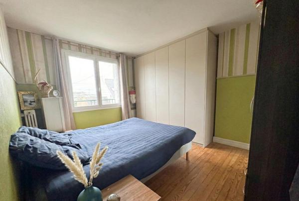 Maison familiale de 117 m² avec 4 chambres et jardin exposé Sud-Ouest