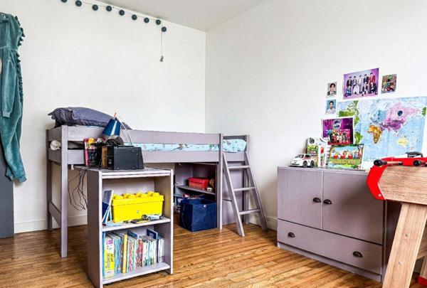 Maison familiale de 117 m² avec 4 chambres et jardin exposé Sud-Ouest