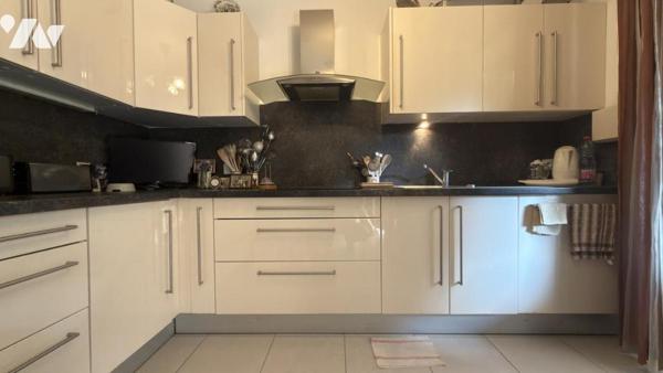 SAINT-RAPHAEL - APPARTEMENT K&B