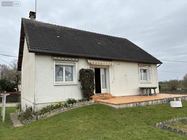 Maison à vendre à Saint-Calais dans la Sarthe (72120), ref : 101/1935
